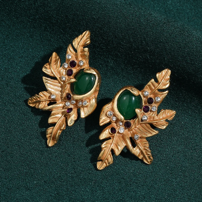 

Antique Half Flower Petal Stud Earrings Green Agate Jewelry Vintage Gold Color Luxury 2026 High Fashion Retro Style Women Gifts
