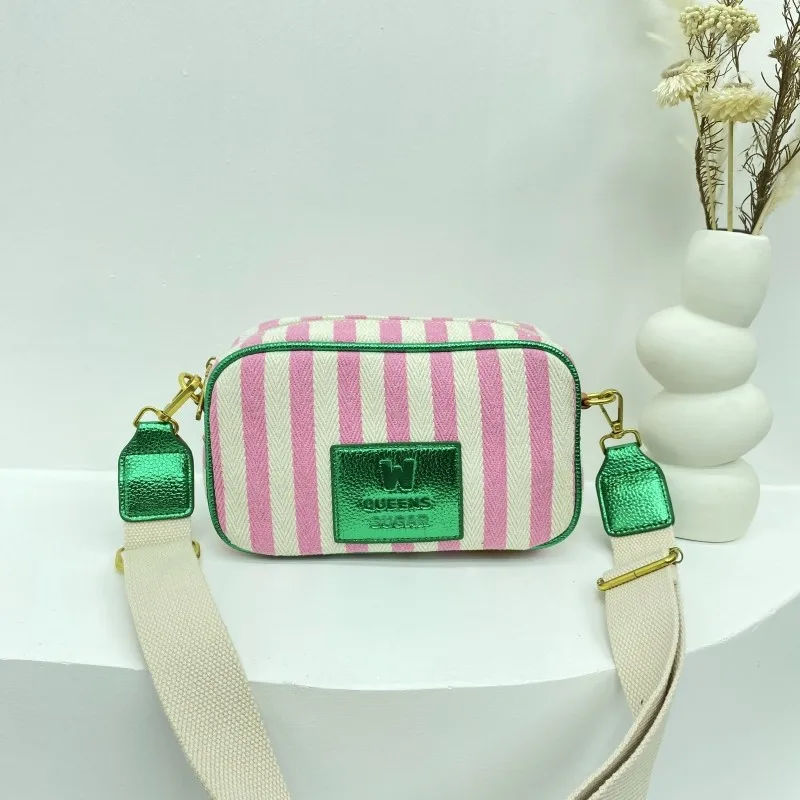 حقيبة ماسنجر أنيقة مستوحاة من الباريس - حقيبة كروس فاخرة بلون سادة مع تفاصيل جلدية كلاسيكية بسيطة #4