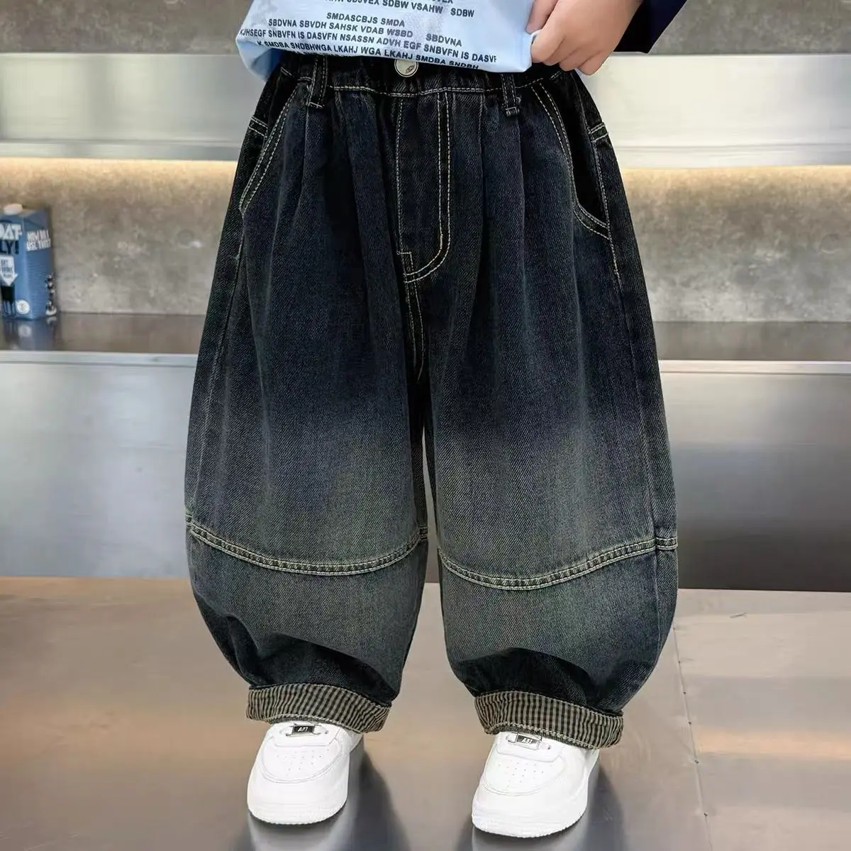 Boys Loose Denim Jeans Korean Style Casual Pants Spring Autumn 2026 New Cool Fashion Kids Trousers