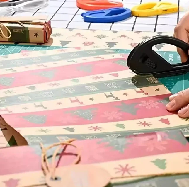 

1 шт., резак для упаковочной бумаги, резак для подарочной упаковки, креативный триммер для ремесленной бумаги из крафт-бумаги, скользящая линия для резки