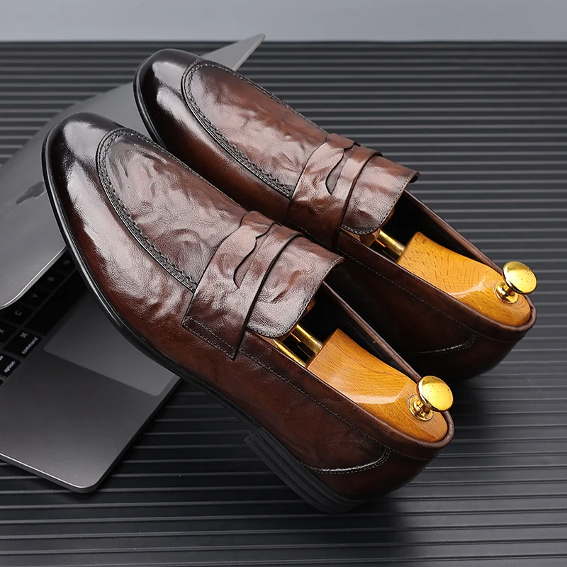 

Men's Leather Shoes 2025 New Leather Soft Sole Business Dress Casual Shoes One Pedal Doudou Premium Soft Sole Designer Shoes Men