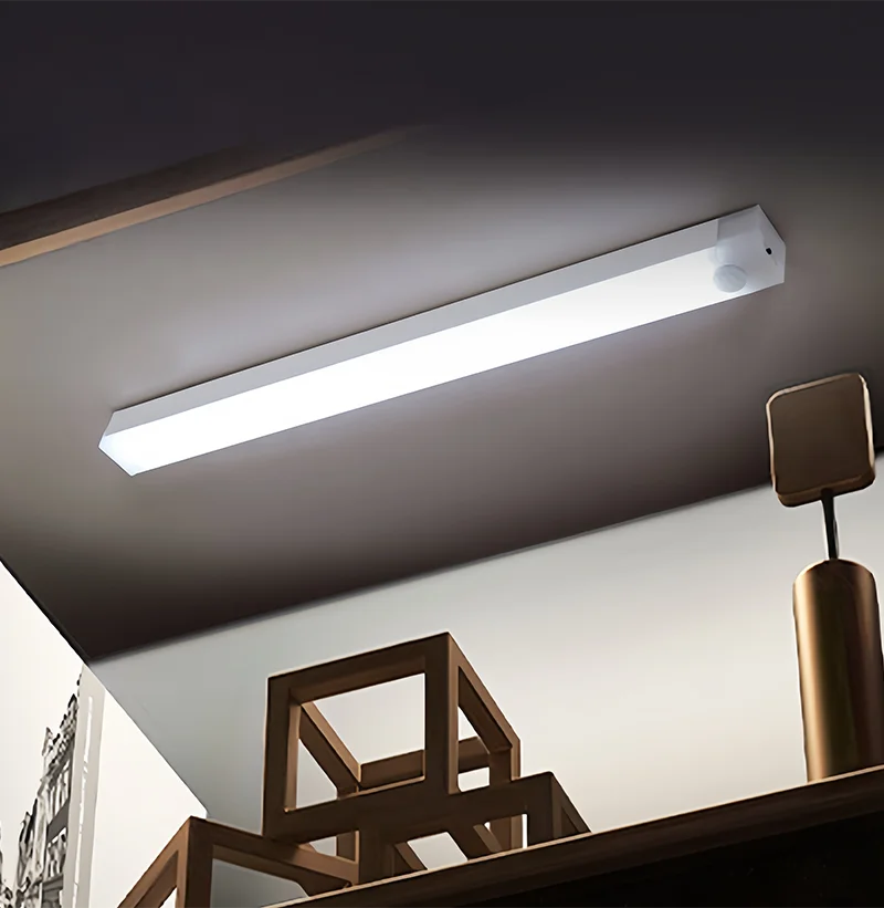 ضوء تحت الكابين عكس الضوء LED محس حركة ضوء الليل USB شحن مصباح التعريفي المغناطيسي لدرج خزانة السرير