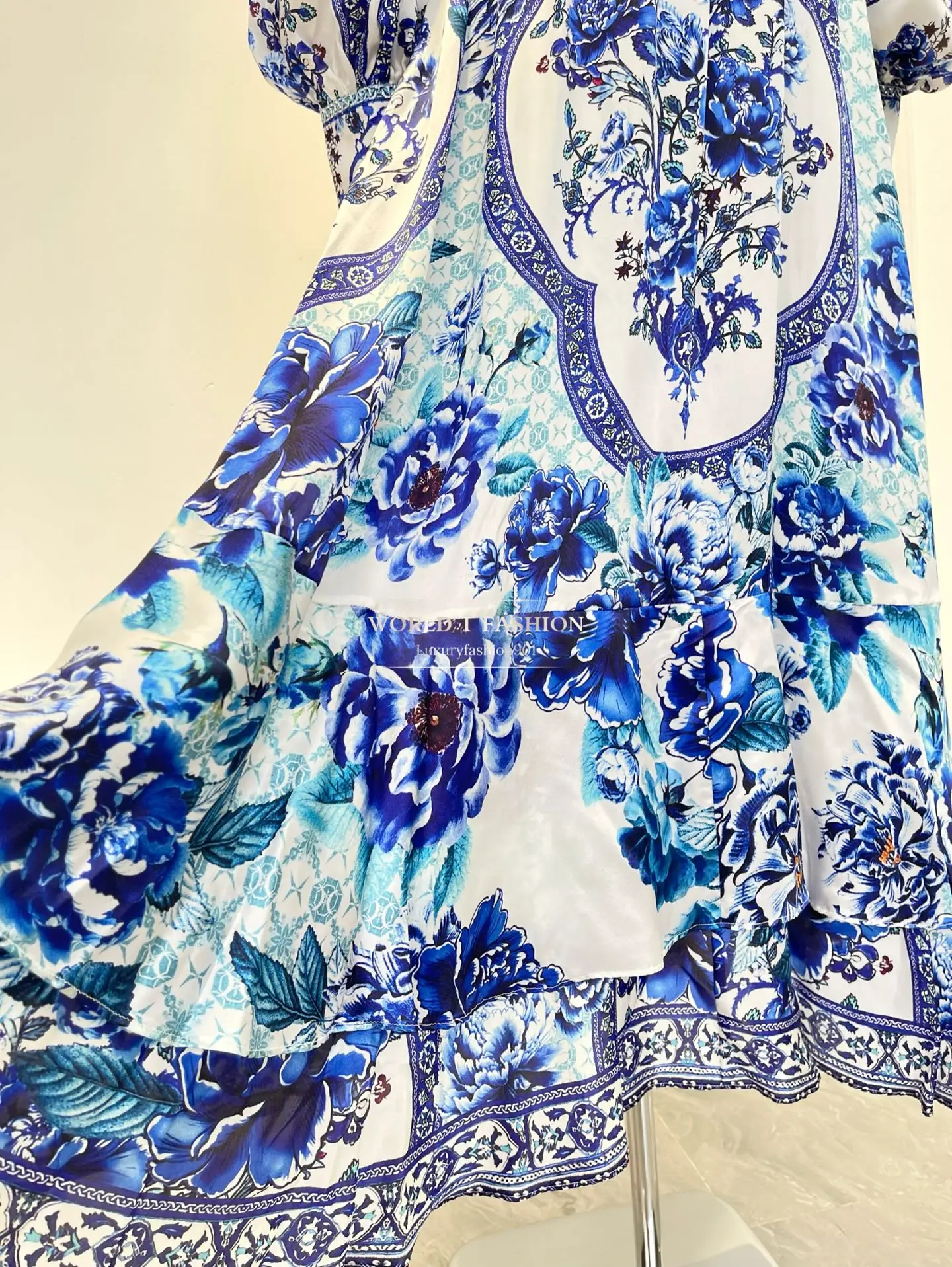 

Blue and White Porcelain Floral Print Long Sleeve Irregular Hem Midi Dress 2025 New Design