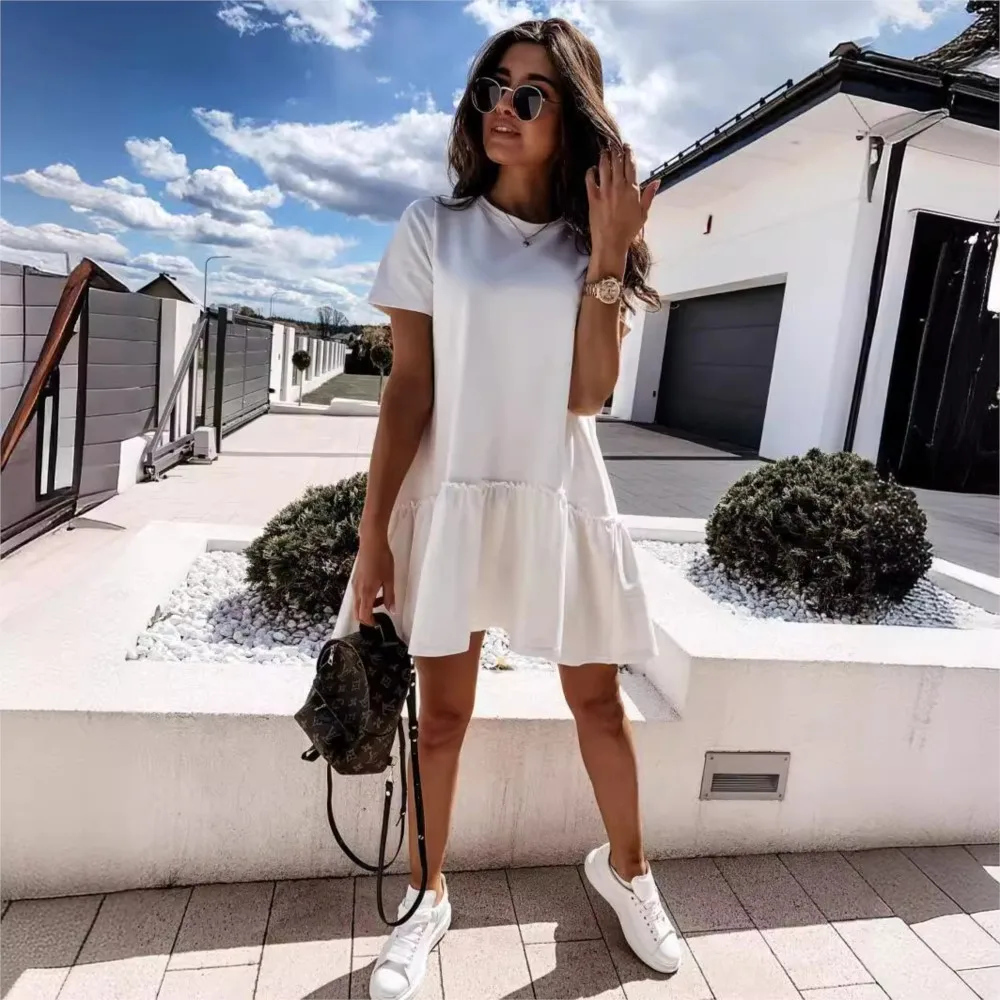 عادية بلون س الرقبة تي شيرت قصيرة الأكمام فستان المرأة الصيف نمط جديد موضة كشكش كبير يتمايل فستان فضفاض 2025