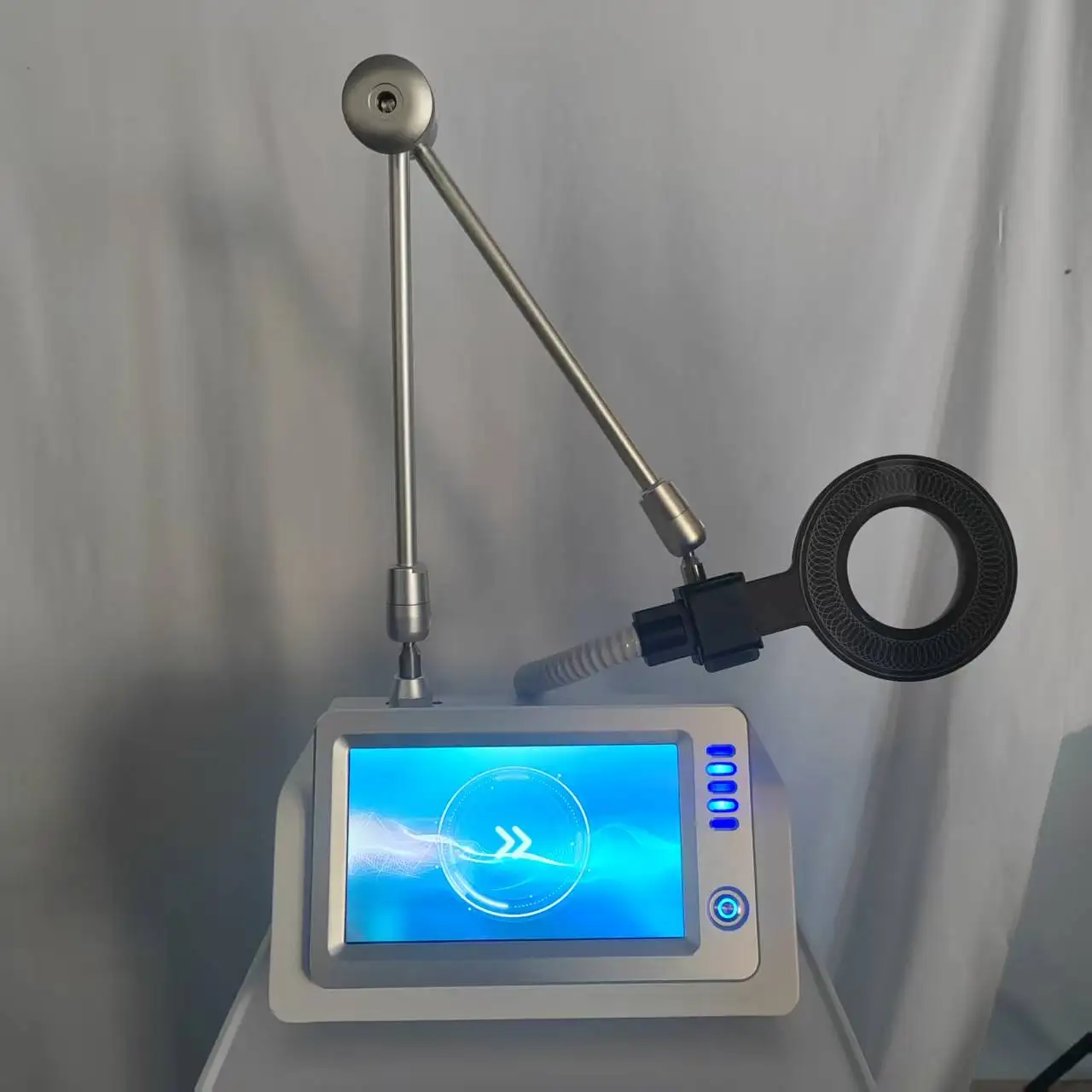 

Magnetic Technology Body Massager Targeted Therapy CE Certified Safe Physiotherapy Care For Soreness Relief Multi Functional