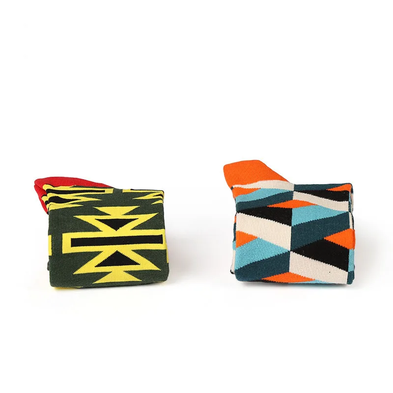 Рисунок 4 - 5 пар новых мужских и женских хлопковых носков