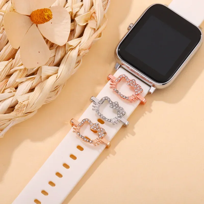 สายสายนาฬิกาโลหะ Hello Kitty สำหรับ Apple iWatch ตกแต่งแหวนสายซิลิโคนลายการ์ตูนสำหรับนาฬิกา Apple สายรัดกำไลข้อมือนุ่มมีเสน่ห์