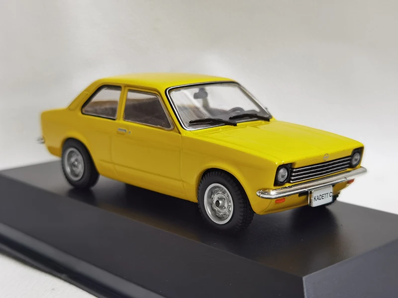 IXO Diecast 1:43 Scale OPEL KADETT C Alloy Car Model Toy Collectible Ornament Souvenir Toys Cars