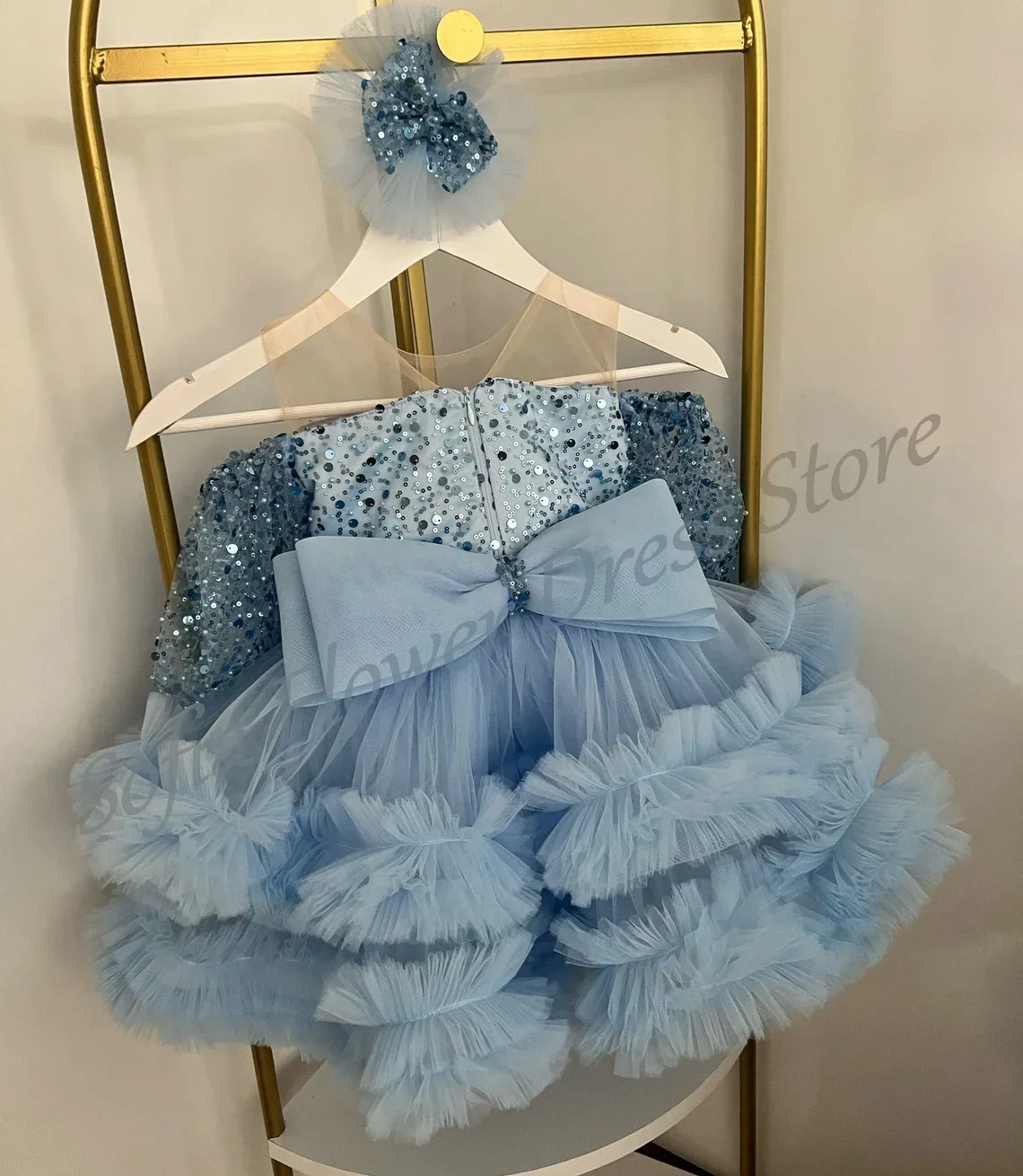 

Фиолетовое блестящее платье с цветочным узором для девочек с открытыми плечами и пышными оборками, милое платье с бантом, детское платье для первого причастия, дня рождения