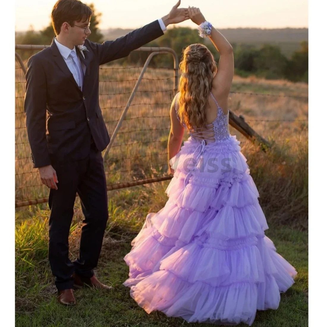 Fabric Multi-Layered Evening Dresses A-Line Backless Spaghetti Strap Prom Wedding Dress Customize