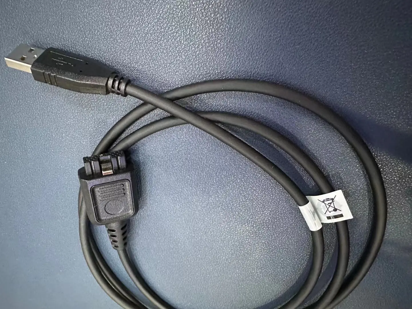 PMKN4129A the USB charging &programming cable for motorola MTP3100 MTP3150 MTP3200 MTP3250 MEP6750 walkei talkie