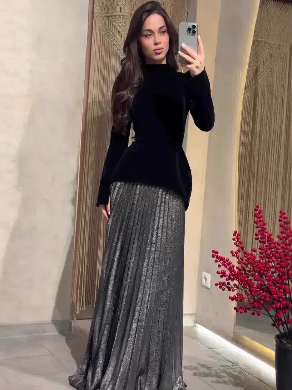 Fashionable Long Sleeve Long Black Dress with Waist Cinching New Year Women's Dress Color Block Evening Gown Pleated Skirt