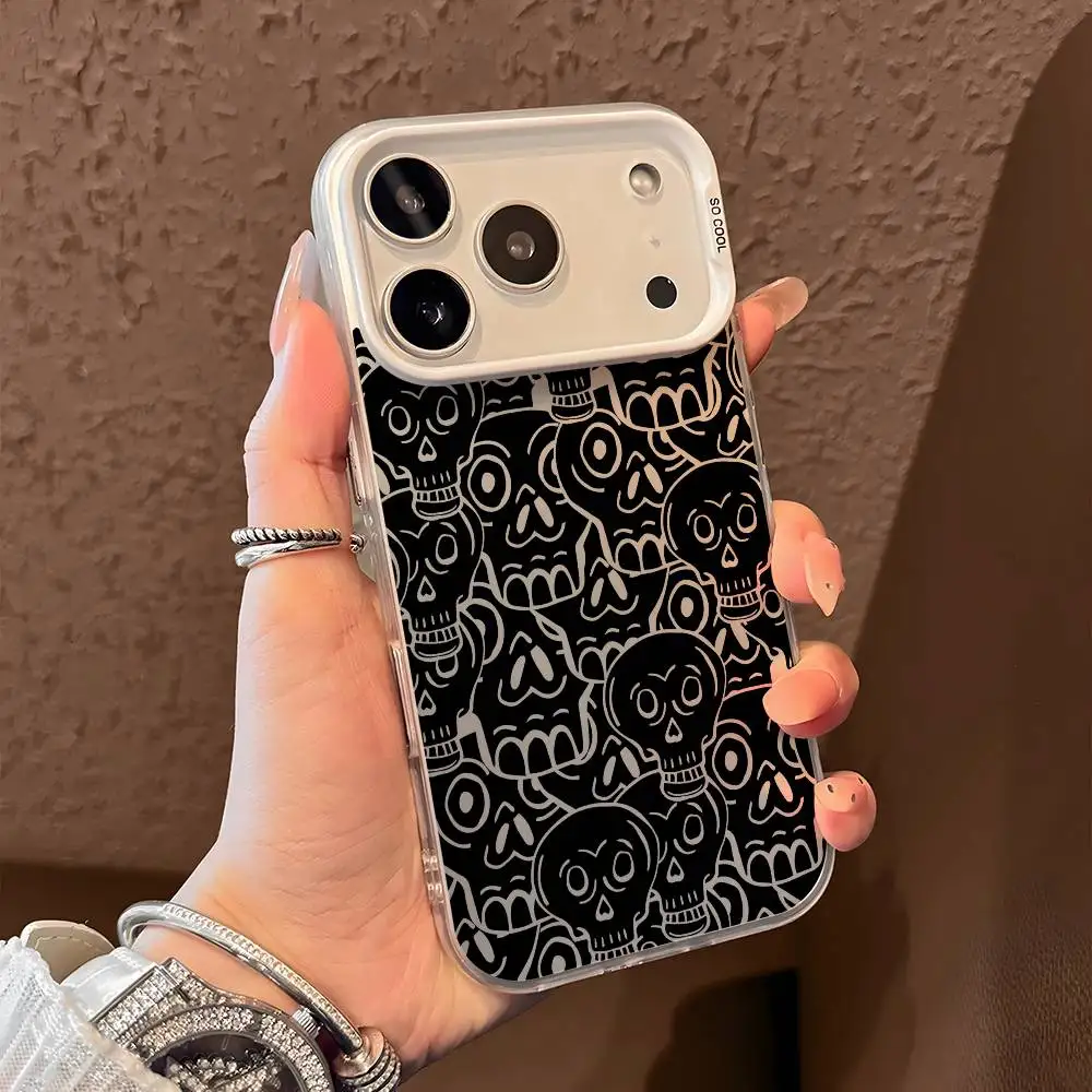 حافظة هاتف على شكل جمجمة رائعة لهاتف آيفون 17 16 15 14 13 12 11 Pro Max Air متعدد الألوان ماتي ليزر معدني أورورا فوندا