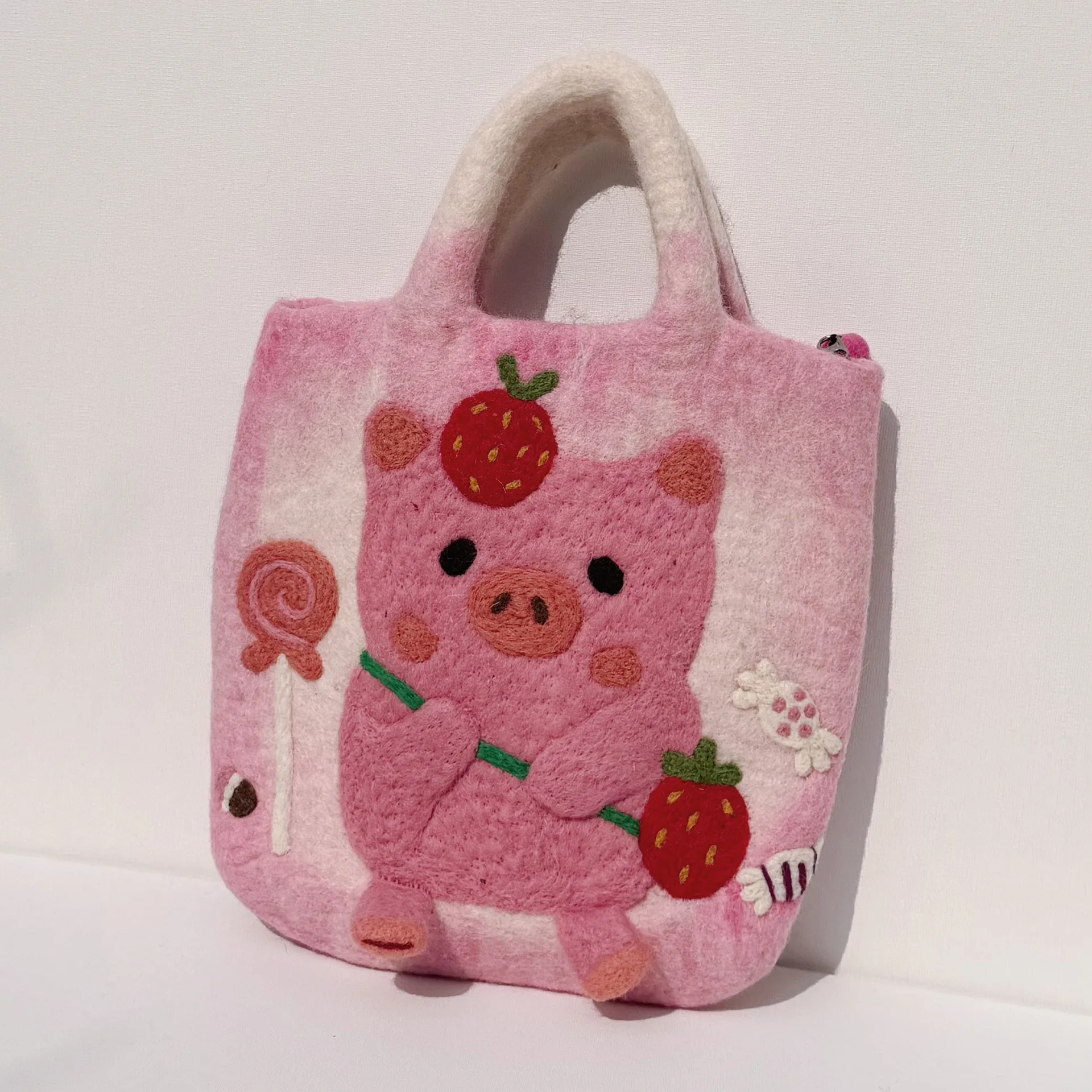 DOYUTIG New Fashion Nepal Handmade Bag Lovely Pink Pig Wool Felt Bags For Women & Children Personalized Handbag Women Tote M009