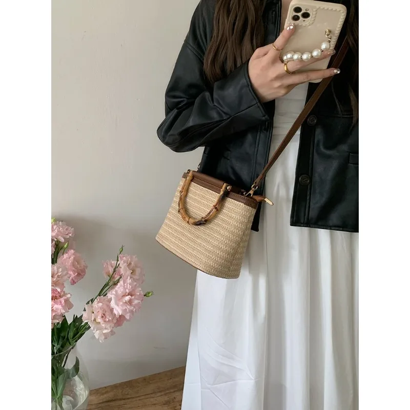 2025 Nova bolsa feminina pequena de tecido – bolsa crossbody de verão e balde portátil |   Bolsa feminina texturizada estilo único mini moda