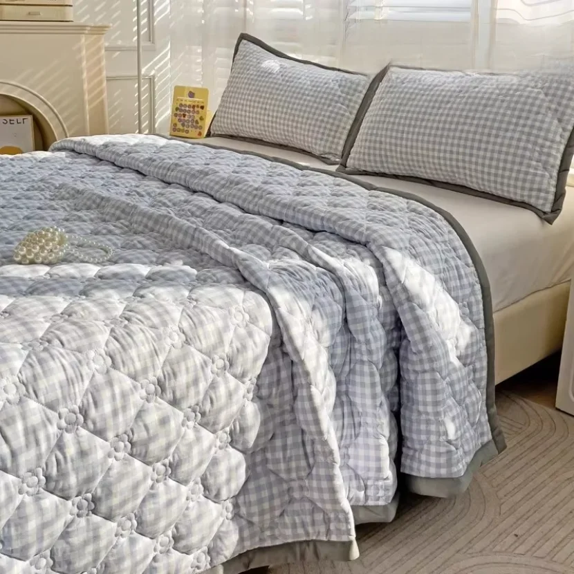 Quilted Bedspread Plaid Style Bed Linen Thickened Bedsheet Home Blanket Skin-friendly Bed Cover (Pillowcase Need Order)