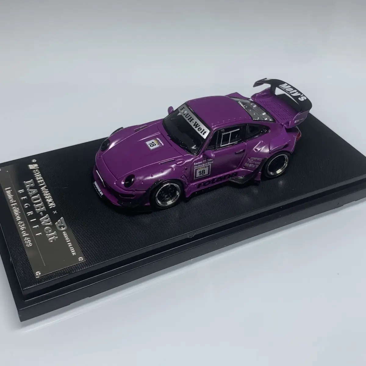 

Diecast SW 1/64 Scale Porsche 911 993 RWB Alloy Car Model Collectible Toy Gift Souvenir Display Ornament