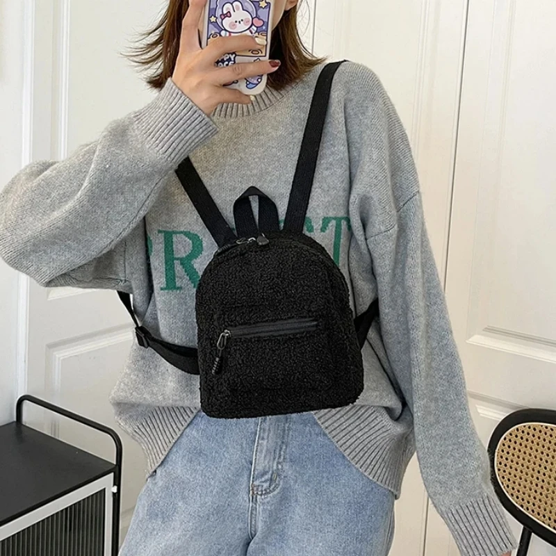 Mini Women\'s Backpacks Winter Trendy Plush Female Bag Solid Small Feminina Backpack School Bags For Teen Girls Knapsack