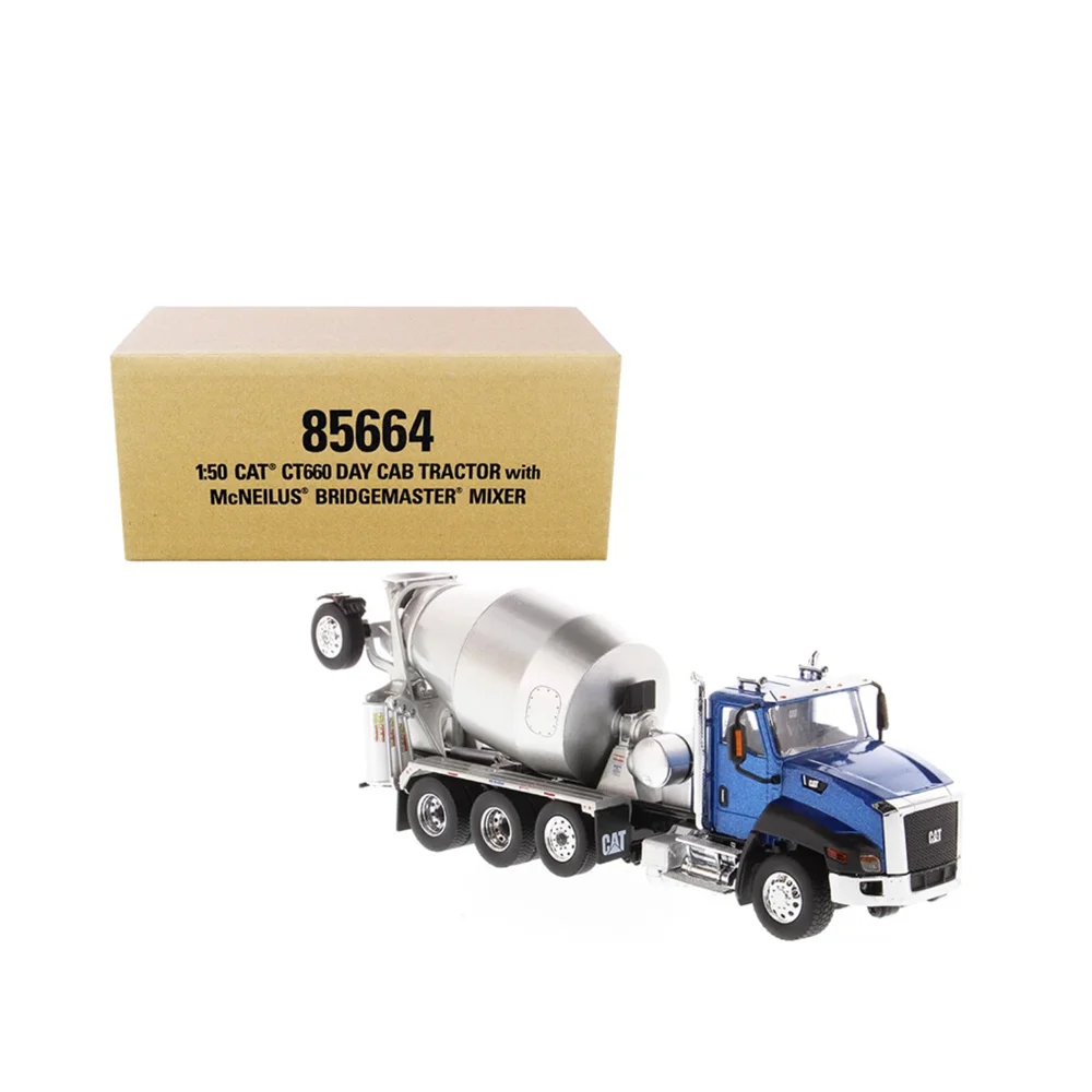 

1:50 D M DieCast Model - Mixer tractor - Scene matching with home decor Boys' and children's toy gifts