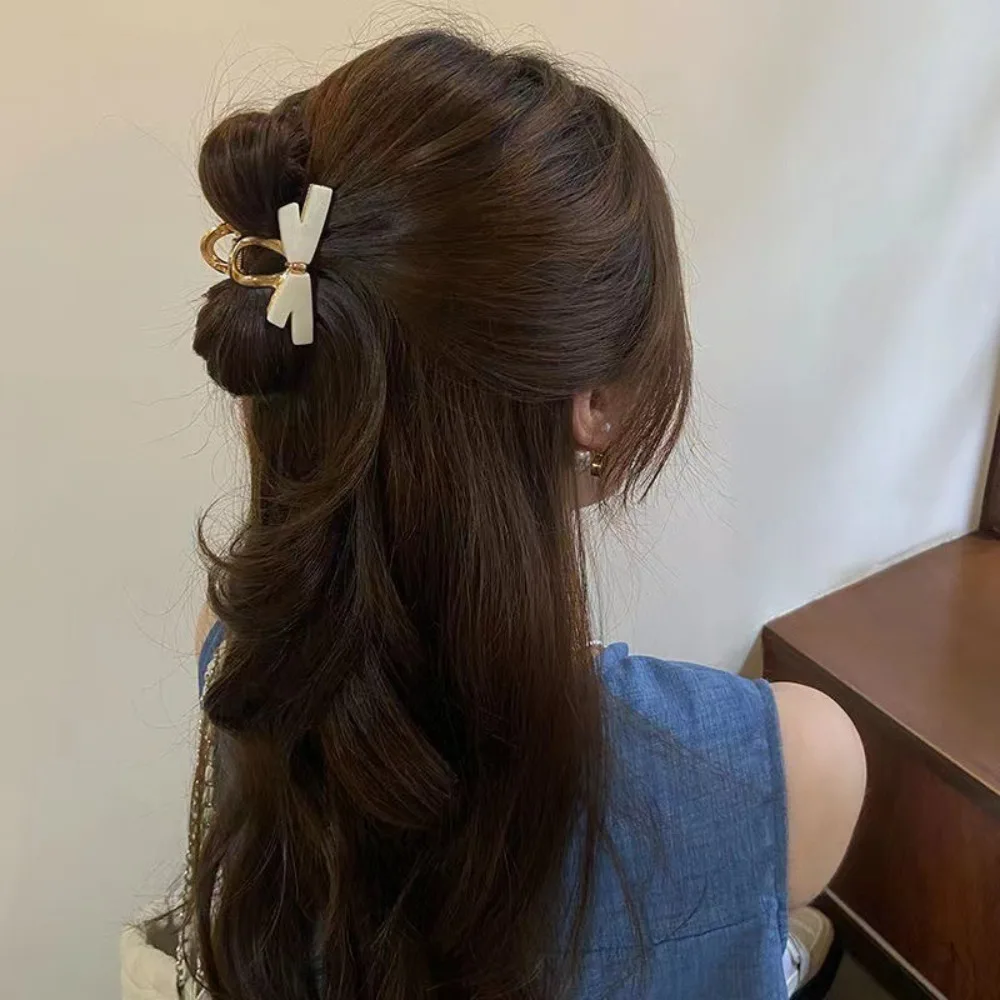 

Retro Geometry Bow Hair Claw Colorful Hairpin Acetate Shark Clip Hair Accessories Headwear Hair Grab Clip Streetwear