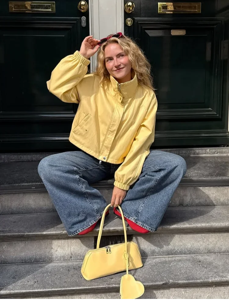 

Women's Yellow V-neck Leather Jacket Chic Button Lapel Long Sleeve Zipple Pocket Short Coat 2025 Autumn Daily Street Outerwears