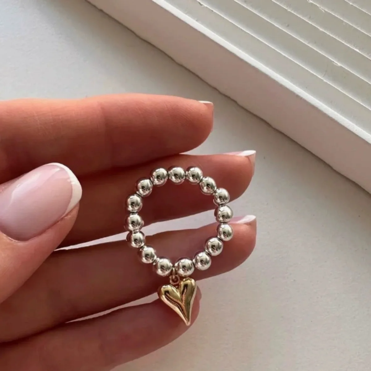 Creative Handmade Beaded Bungee Cord Love Heart Pendant Rings for Women Girl Silver Color CCB Bead Adjustable Ring Jewelry