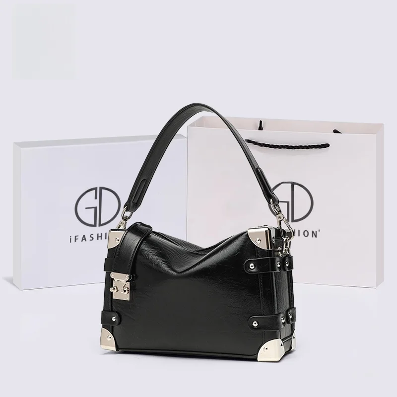 

Hong Kong Retro Square Box Bag Women's Underarm Crossbody Shoulder Bag British Style Commuter Purse I.T iFASHION 2025 Spring