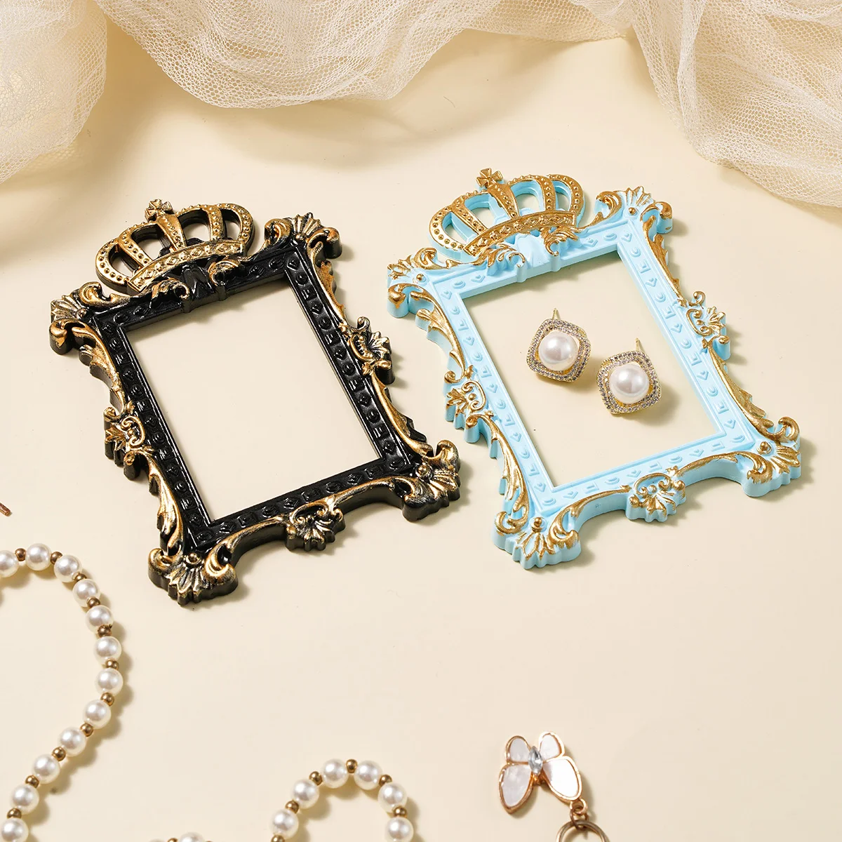 1PC, Crown-Shaped Three-Dimensional Pattern Decorative Square Photo Frame Decoration Item, DIY Wall Decoration