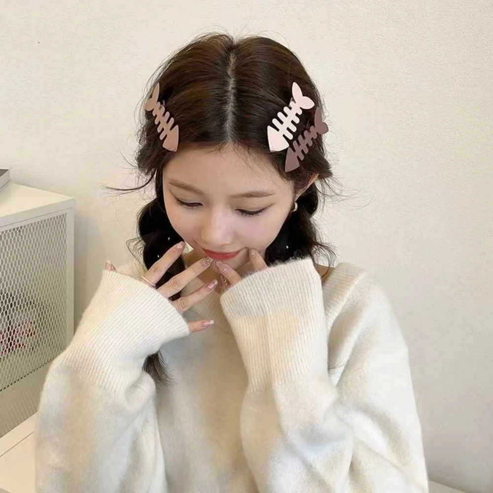 Fashion Matte Fishbone Hairpin For Women Girls Simple Bangs Sides Duckbill Hair Clips Barrettes Hair Accessories Headwear Gifts