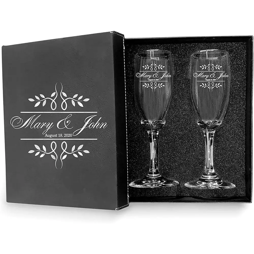 

Пара свадебных бокалов для шампанского с гравировкой на заказ — дизайн «Мистер и миссис» для особых случаев