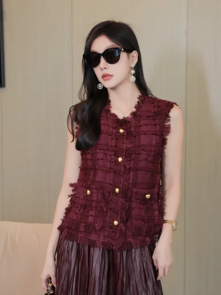 

Retro design tassel single breasted vest women's autumn new item light luxury wine beautiful top