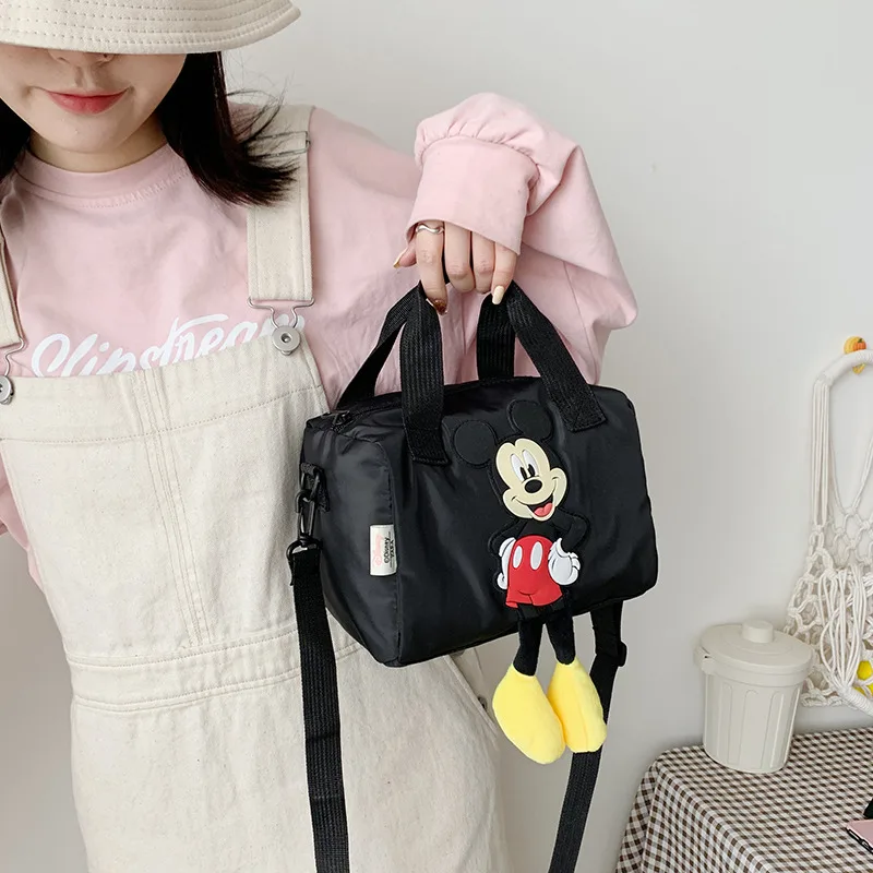 MINISO Disney Mickey z serii kreskówka śliczna miki mysz torba Crossbody torba Cylinder dziecięca torba na telefon czarna torba na ramię