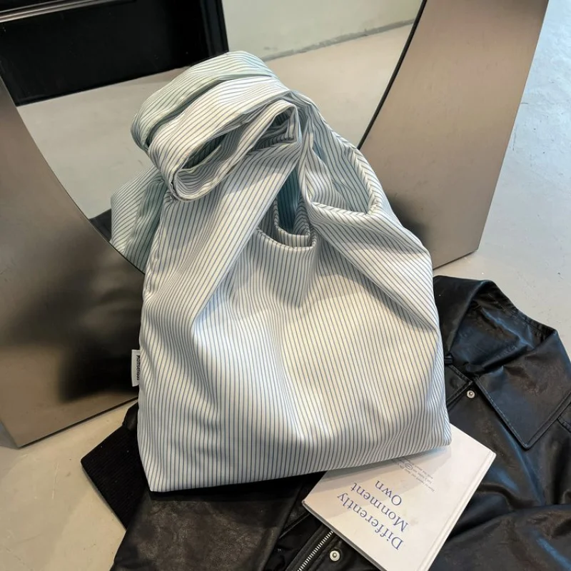 

2025 Новая элитная брендовая женская кожаная сумка-тоут известного дизайнера, модная повседневная парижская сумка ​