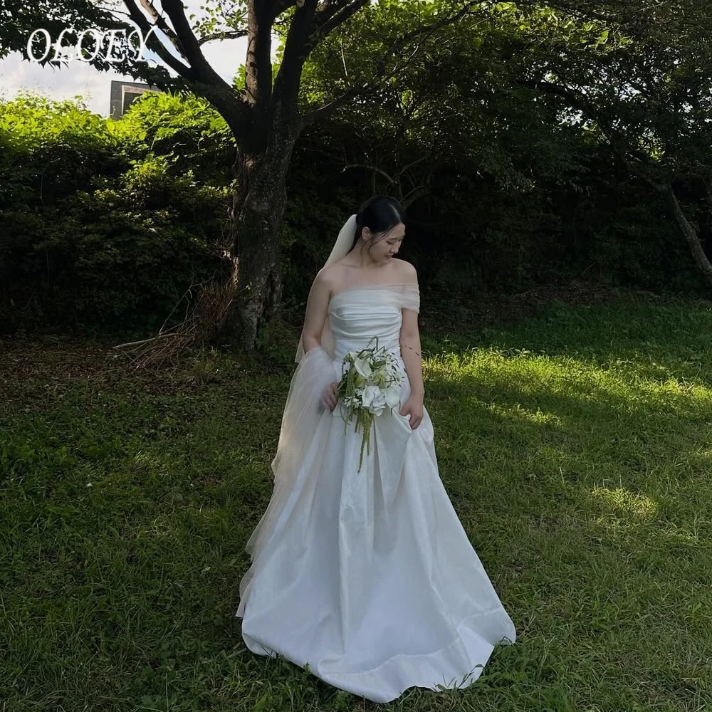

OLOEY Custom Made 웨딩드레스 Satin Ruched Backless Wedding Dresses Korea Strapless Evening Ivory Bride Gowns Women Bridal Dresse