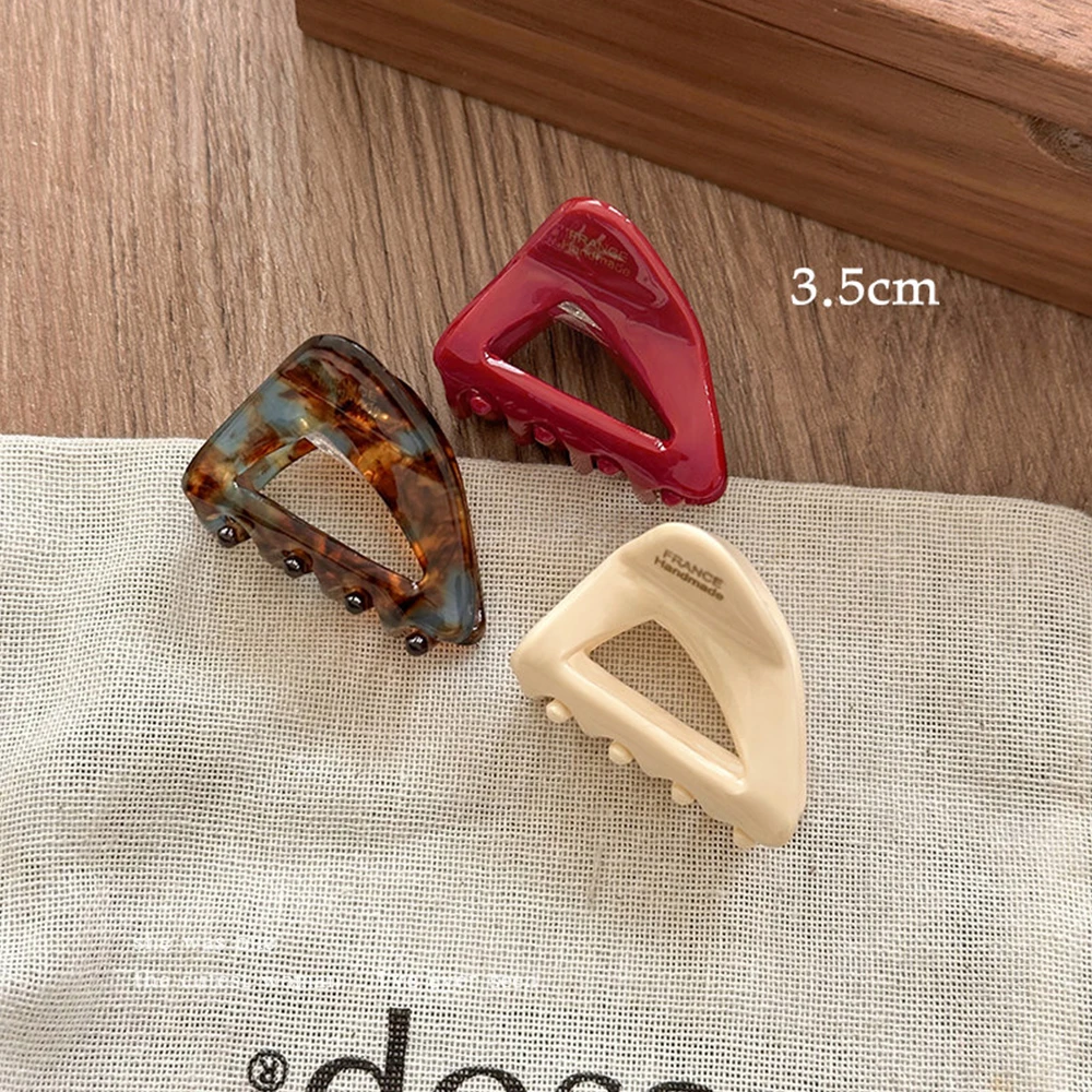 Women's Small Triangular Acetic Acid Hair Clip - Delicate Hair Accessories