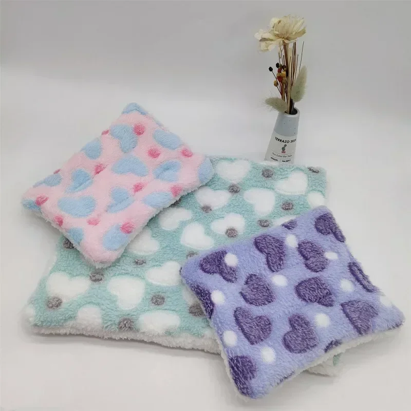 Guinea Pig Hamster Warm Mats Bed Hamster Sleep Pad Squirrel Hedgehog Soft Cushion Rabbit Chinchilla Bed Mat House Nest