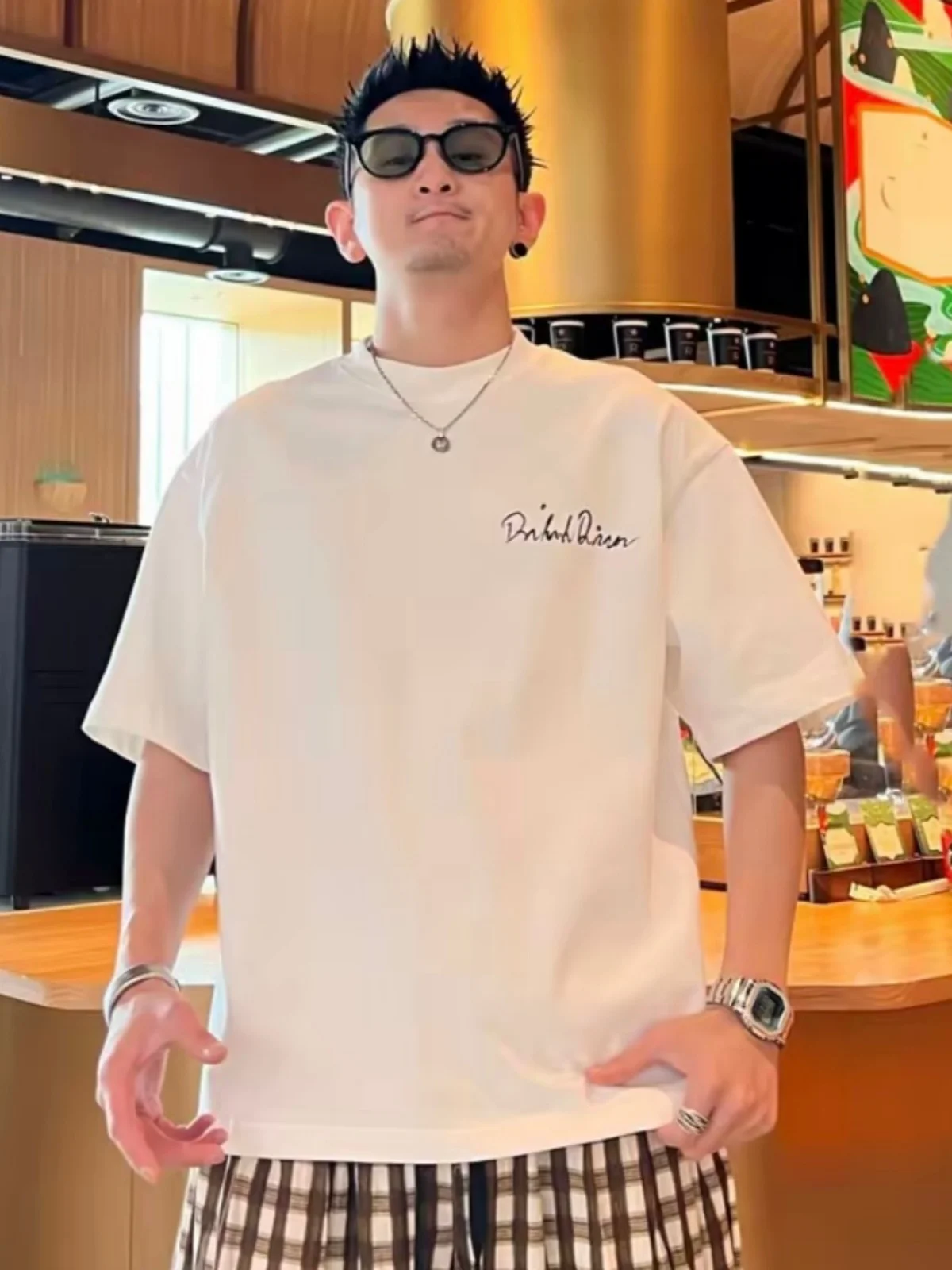 Summer American Casual Hand-drawn Letter round Neck Short Sleeve Men's Retro Fashion Versatile Loose Breathable Leisure T-shirt