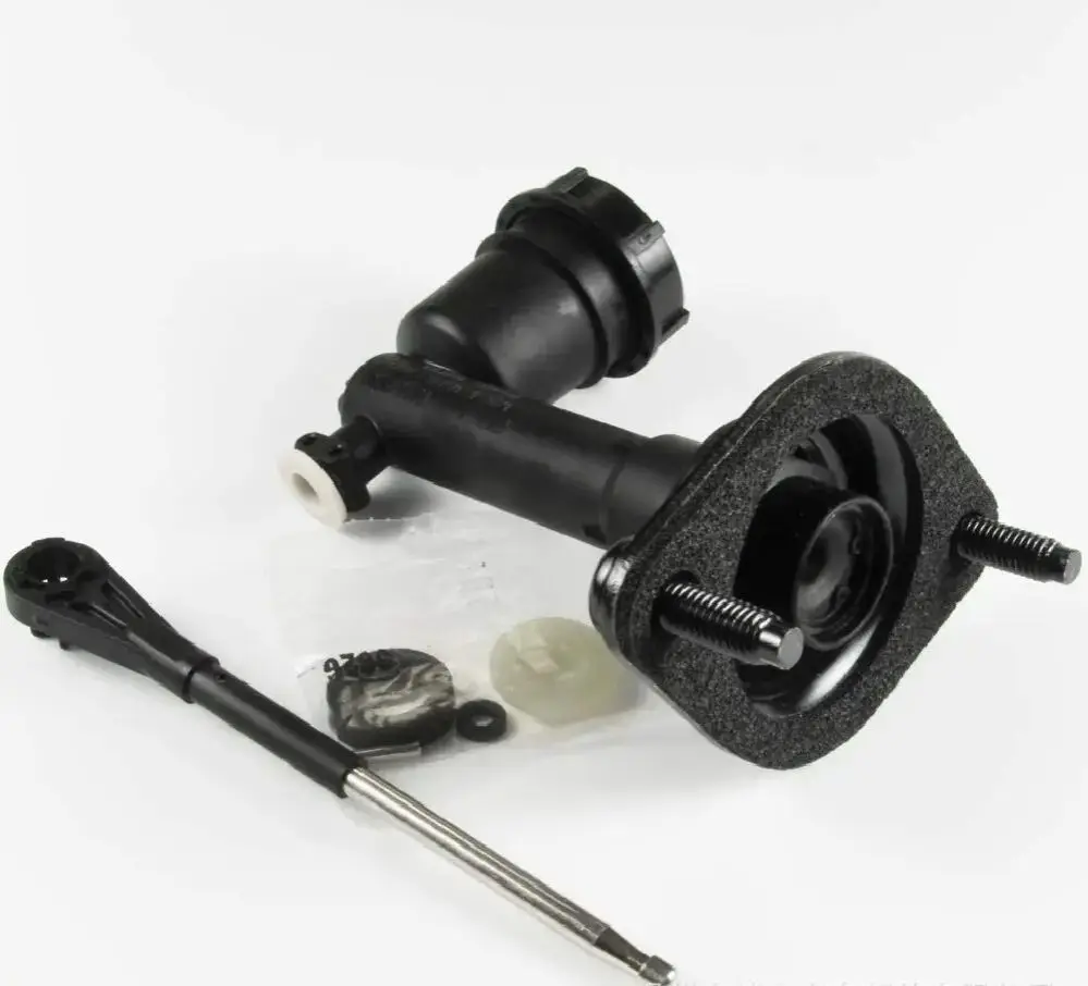 

CM126856 12375588 31022711 15650052 15693501 FOR CHEVROLET C1500 4.3L 1996 HIGH QUALITY CLUTCH MASTER CYLINDER