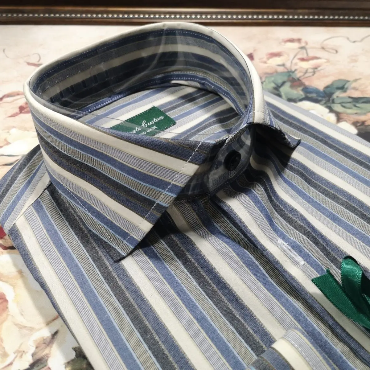 

Новая летняя мужская рубашка премиум-класса Montecarlo с полосатым воротником, приталенного кроя, не требующая глажки, супер-устойчивая к сминанию, с длинным рукавом