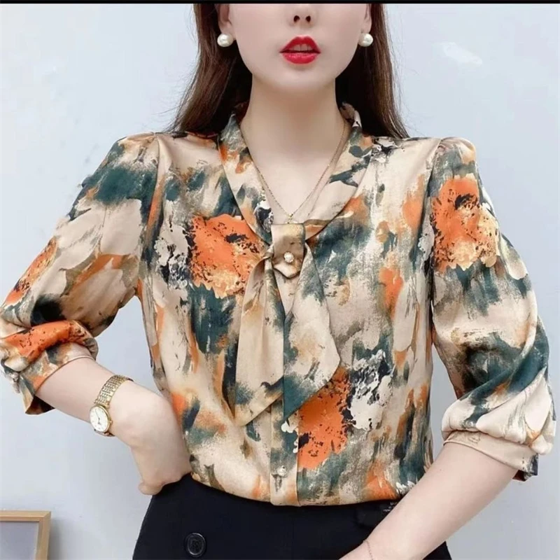 Blusa feminina de cetim com estampa elegante, feminina casual manga 3/4, tops soltos, moda coreana, roupas primavera e verão