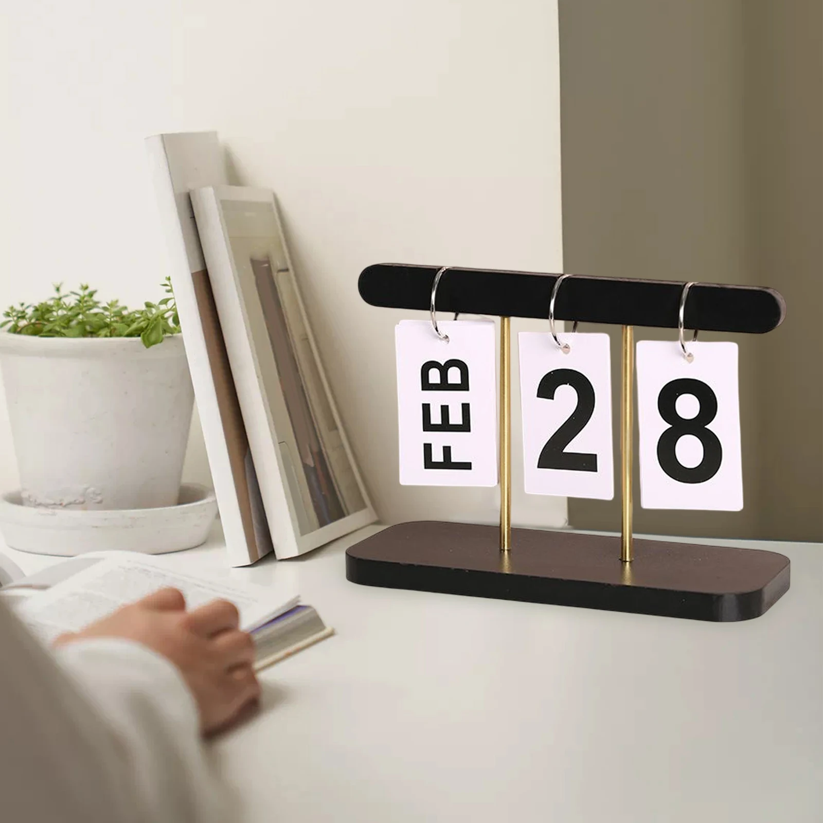 Desk Calendar Table Flip Perpetual Calendar for Decor Accessories Decorative Page Turning Standing Table Desktop Ornaments