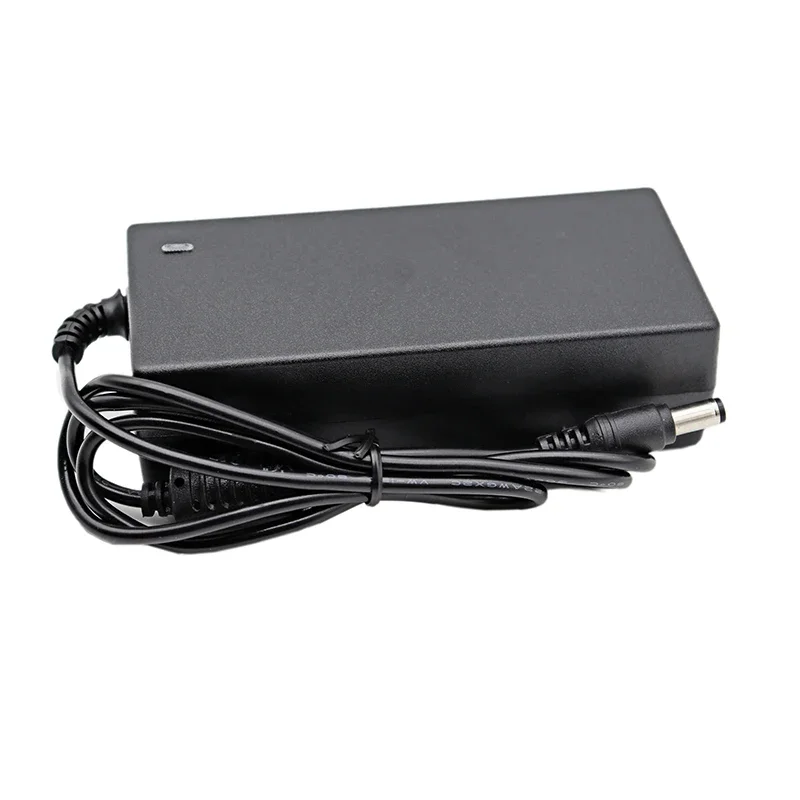 12.6V 1A 3A 5A 10A 18650 21900 Lithium Battery Charger For 12V 3S Series Li-Ion Battery Polymer smart Charger 18650 Battery Pack