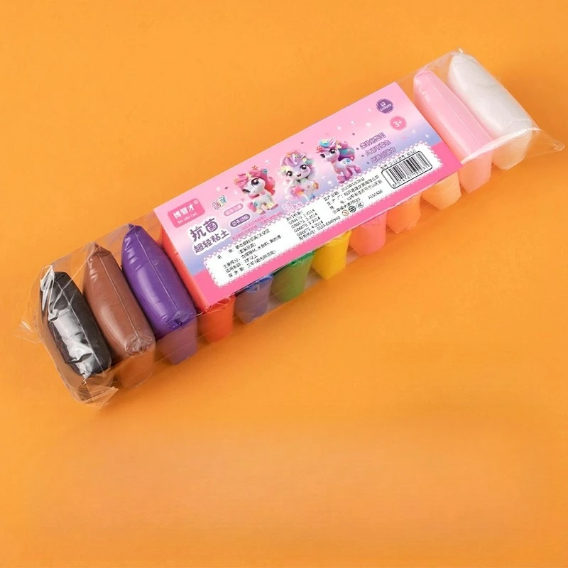 طين خفيف للغاية 12/24/36 لونًا مصنوع يدويًا من الدرجة الصديقة للبيئة عديم الرائحة لون مشرق سهل التمدد لرياض الأطفال