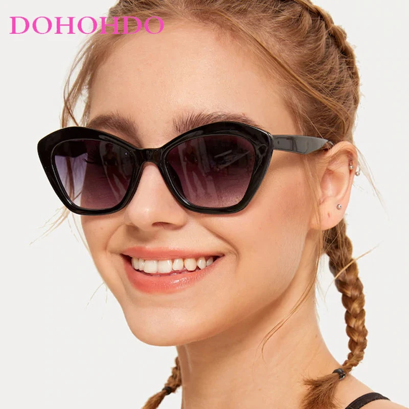 

DOHOHDO 2025 Vintage Small Cat Eye Sunglasses Women Men Punk Pink Sun Glasses Female Outdoor Shades Fashion Trendy Eyewear UV400