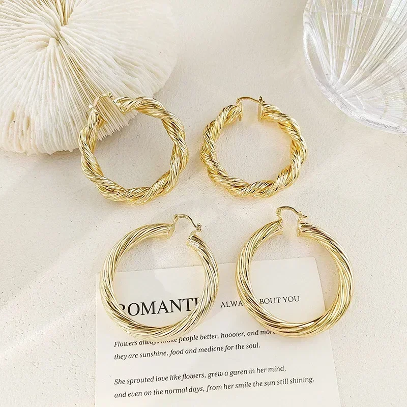 Chenrui New Euro American Ins Personalized Premium Earrings Gold Antique Fried Dough Twists Jewelry Headwear