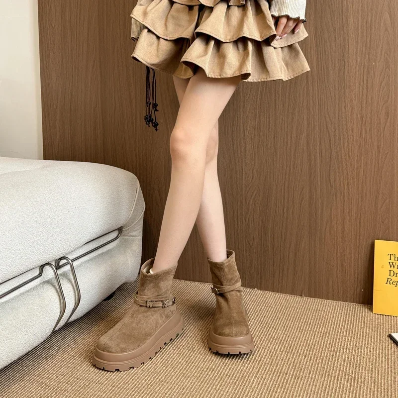 Bottes montantes pour femmes avec Surface en cuir solide, résistantes à l'usure et antidérapantes, grande taille, décontractées, polyvalentes, pour l'automne