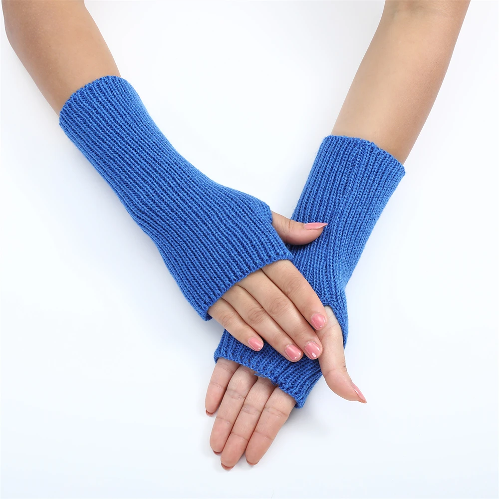زوج واحد من إكسسوارات الأكمام للنساء لتدفئة الذراع قفازات شتوية متماسكة بدون أصابع لطيفة لحارس الذراع نصف إصبع #5