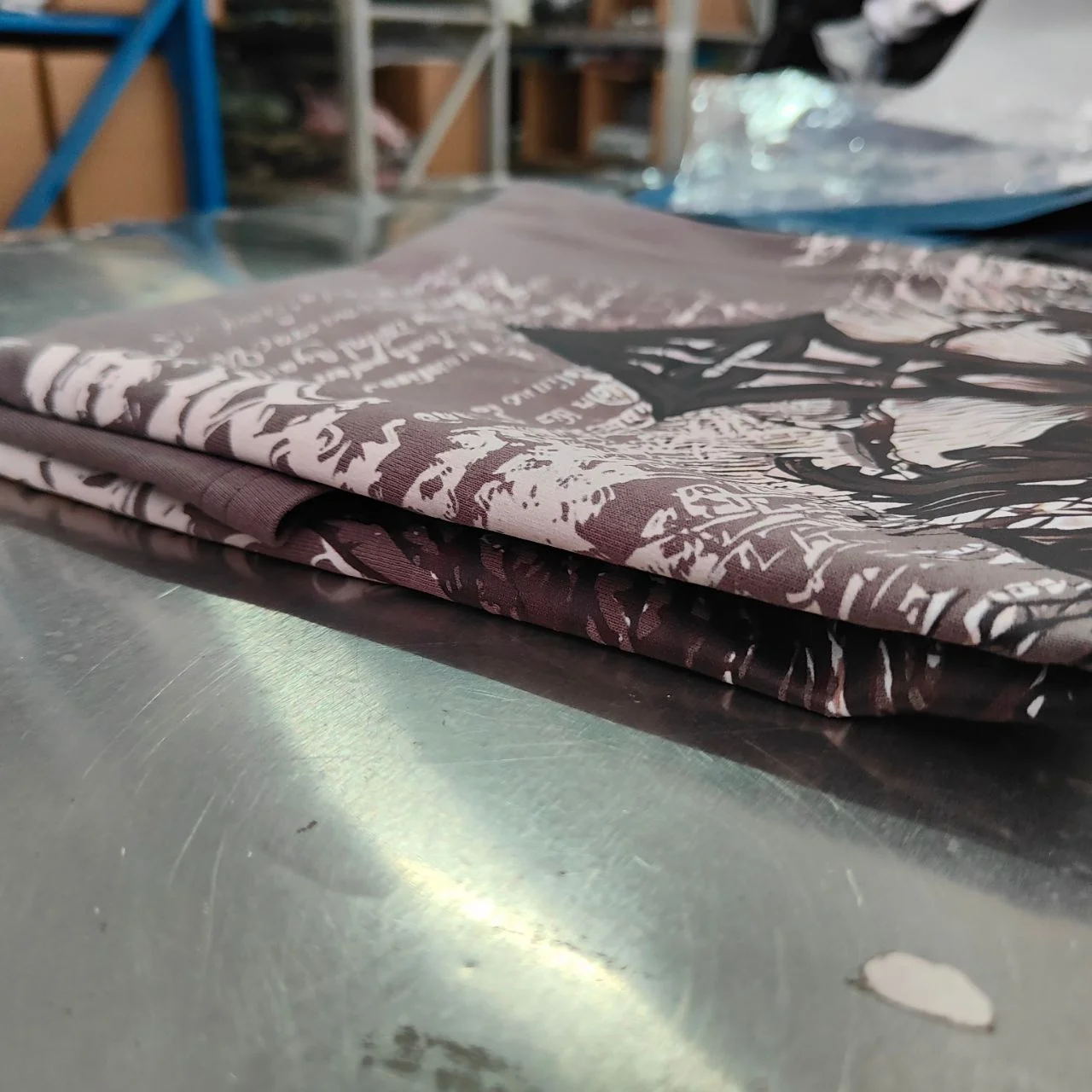 Camiseta Y2k para hombre, camiseta Retro con diseño de ala trasera, camiseta gótica de manga corta con cuello redondo, ropa para hombre, última