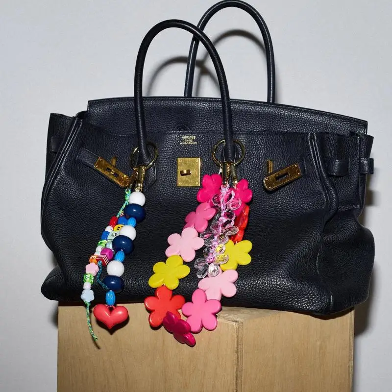 

Y2K Double Chains Bag Charm For Women Jewelry Accesories Red Love Heart Chic Bags Charms Colorful Beaded Chain Bag Pendant