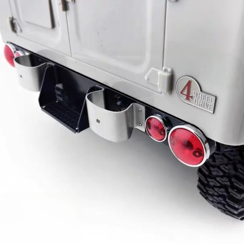 

CChand Metal Rear Pedal for RC4WD 1/10 Gelande II Cruiser/FJ40 1/10 scale Rock Crawler Truck RC Car Option parts